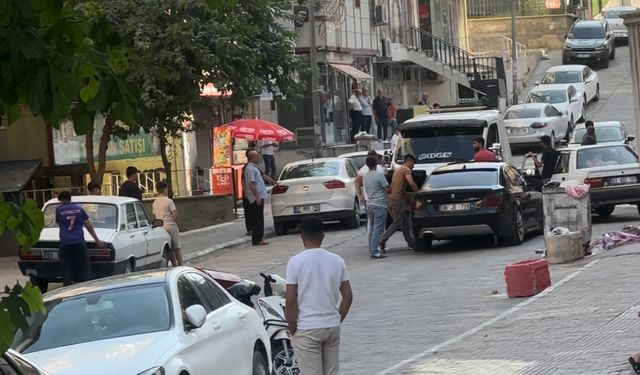 Şanlıurfa’da Sopa ve Bıçaklı Kavga: 1 Kişi Hafif Yaralandı