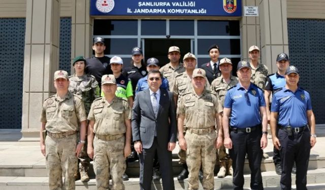 Şanlıurfa İl Emniyet Müdürü Aksoy’dan Jandarma’ya Kutlama Ziyareti
