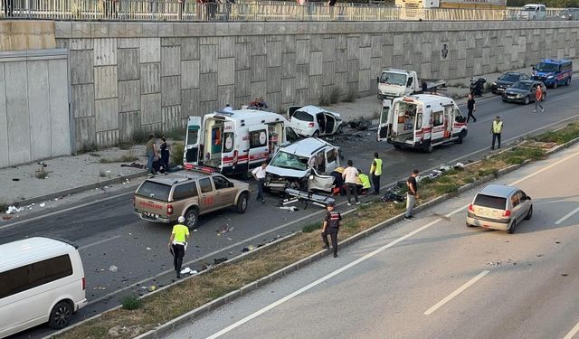 Tosya'da Feci Zincirleme Kaza!