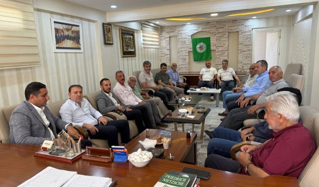 CHP İl Başkanı Ferhat Karadağ’dan Hilvan Ziraat Odası Başkanı Hikmet İpar’a Taziye Ziyareti
