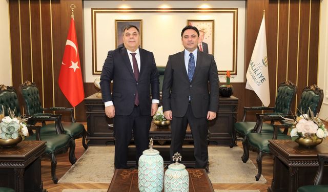 Şanlıurfa Balıklıgöl Devlet Hastanesi Başhekiminden Kaymakam Şahin’e Ziyaret