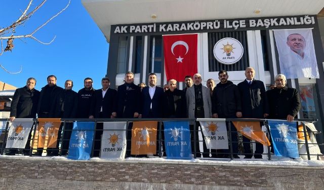 AK Parti İl Başkanı Günbeği, Karaköprü İlçe Binasını Ziyaret Etti