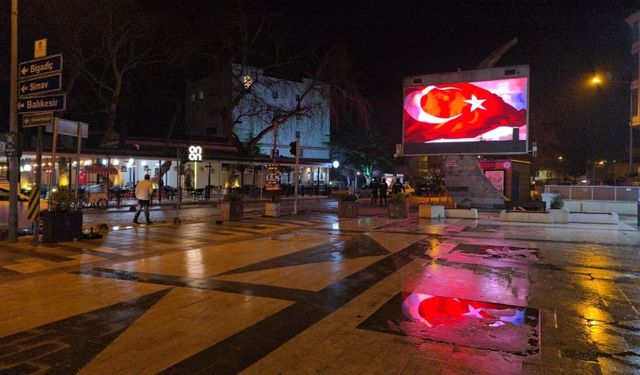 Balıkesir’de 5.2 Büyüklüğünde Deprem: Çevre İllerde de Hissedildi
