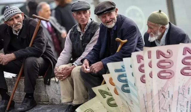 En Düşük Emekli Aylığı Artacak Mı? Bakanlar Toplanıyor