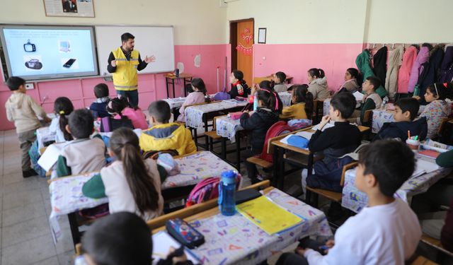 Haliliye Belediyesi’nden Öğrencilere Akran Zorbalığı Ve Sağlıklı Yaşam Eğitimi