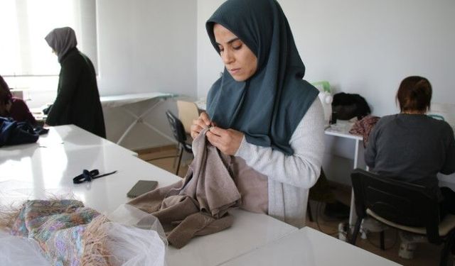 Şanlıurfa Haliliye’de Kadınlara Yönelik Kurslara Yoğun İlgi