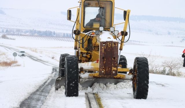 Şanlıurfa Genelinde Karla Mücadelede Ulaşım Yüzde 95 Sağlandı