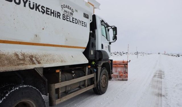 Şanlıurfa’da Karacadağ Bölgesinde Kapanan Yollar Ulaşıma Açılıyor