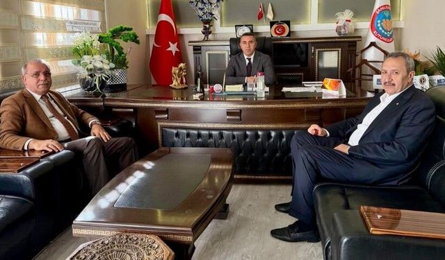 Şanlıurfa Ticaret Borsası Başkanı Kaya, Kuyumcular Odası Başkanı Çiçek’i Ziyaret Etti