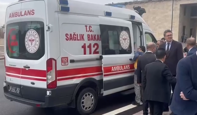 Şanlıurfa CHP Milletvekili Tanal Meclis’te Yumruklu Kavgada Yaralandı!
