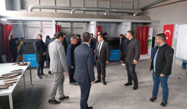 ŞUTSO Başkanı Mehmet Yetim’den ŞUTGEM Kursiyerlerine Ziyaret!