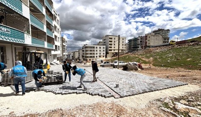 Şanlıurfa Eyyübiye’de Yeni Yerleşim Alanlarına Ulaşım Rahatlıyor!