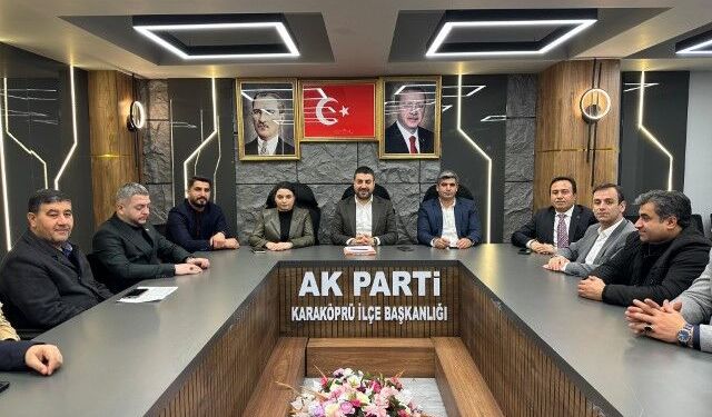Şanlıurfa Karaköprü’de AK Parti Yönetim Kurulu Toplandı