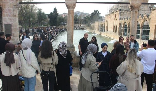 Şanlıurfa’da Balıklıgöl Eski Görünümüne Kavuştu