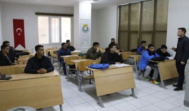 Şanlıurfa’da Eğitimde Fark Yaratan Proje! Haliliye’de Gençler Ön Planda