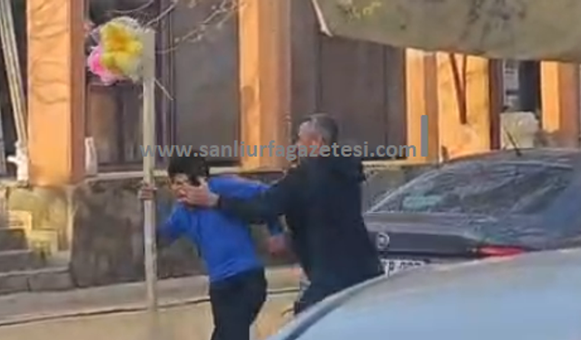 Şanlıurfa’da 14 Yaşındaki Çocuğa Esnaf Şiddeti! O Anlar Kamerada