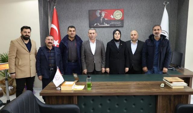 AK Parti Şanlıurfa Milletvekili Yazmacı’dan Esnaf Odasına Ziyaret