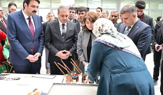 Hatice Kübra Kız Anadolu İHL’de “Maarifin Kalbinde Ramazan” Etkinliği