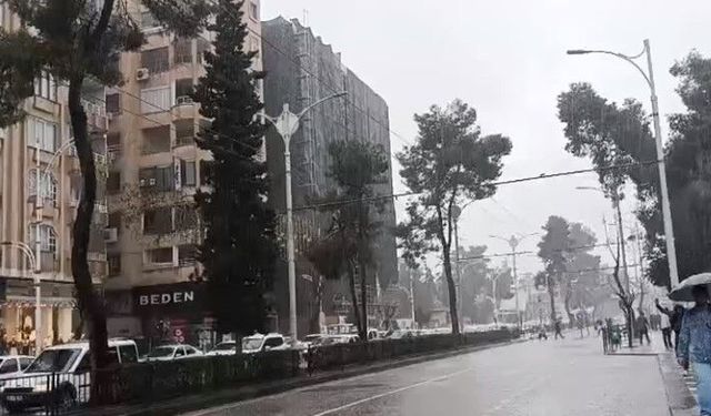 Şanlıurfa’da sağanak etkisini sürdürüyor: Hayat olumsuz etkilendi