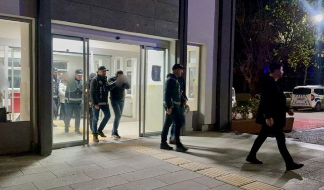 Şanlıurfa Ve Tokat’ta Yapay Zekalı Sınav Hilesi: 14 Tutuklama