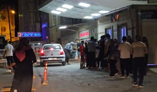 Şanlıurfa'da koca sokak ortasında eşini bıçakladı