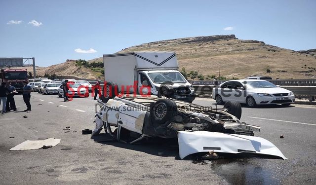 Şanlıurfa’da İki Otomobil Çarpıştı: 6 Yaralı