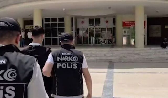 Şanlıurfa Polisinden Uyuşturucu Operasyonu: 20 Kilo Skunk Ele Geçirildi, 3 Zanlı Tutuklandı