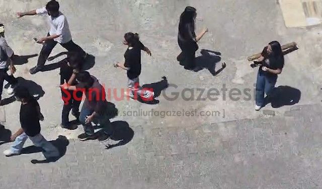 Şanlıurfa'da öğrencilerin Sopalı kavgası