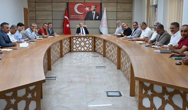 İl Millî Eğitim Müdürü Hasan Kökrek, Birim Amirleriyle İstişare Toplantısında Buluştu