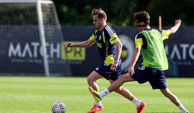 Fenerbahçe'de Avusturya Kampında Tempo Hiç Düşmüyor