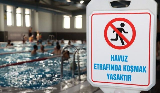 Karaköprü'de Yüzme Havuzuna Vatandaşlardan Büyük İlgi