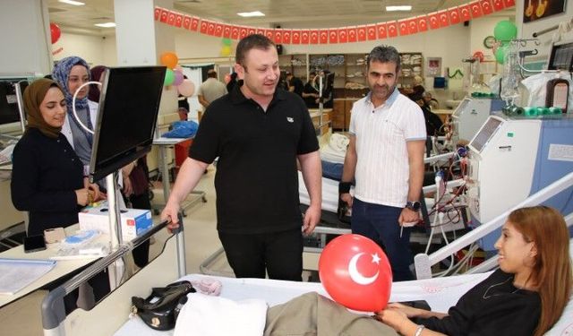 Şanlıurfa Eğitim Ve Araştırma Hastanesi'nden Diyaliz Hastalarına Anlamlı Destek!