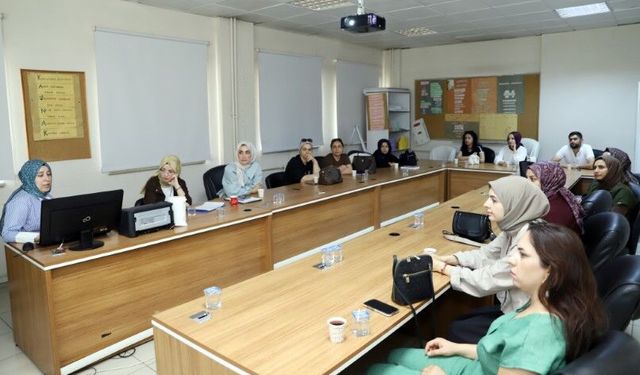 Şanlıurfa'da  İl Sağlık Müdürlüğü personeline hizmet içi eğitim