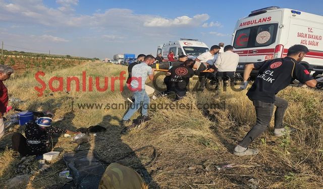 Şanlıurfa'da Tarım İşçilerini Taşıyan Minibüs Devrildi: 27 Yaralı