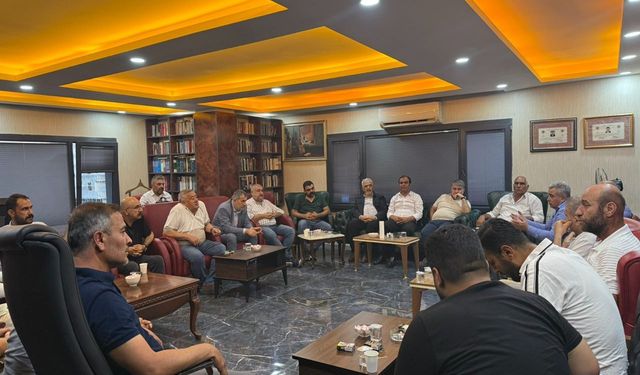 CHP'den istifa eden isimlerden Şanlıurfa'da ortak açıklama: Özgür Özel'e desteğimiz sürüyor