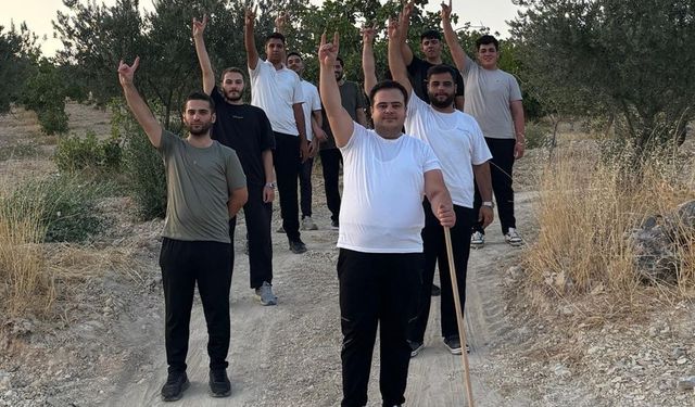 Ülkü Ocakları Şanlıurfa İl Başkanlığı Yaz Kampına Doğa Yürüyüşüyle Başladı