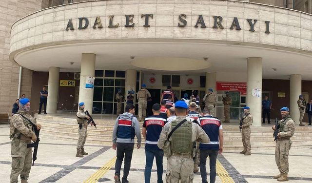 Şanlıurfa’da insan kaçakçılarına operasyon: 10 gözaltı!