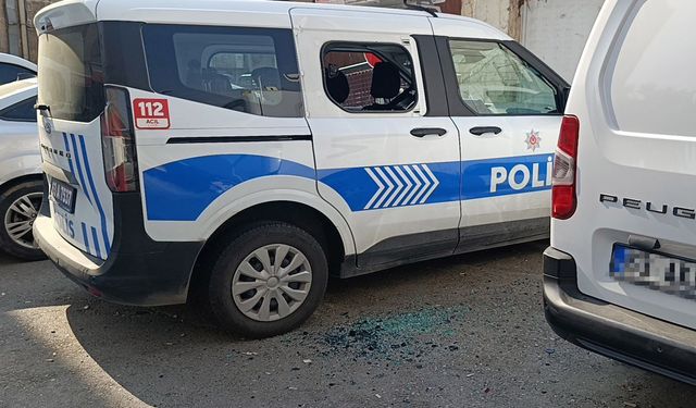 Şanlıurfa’da Polis Aracının Camını Bıçakla Parçaladı! Sonu Tutuklama Oldu