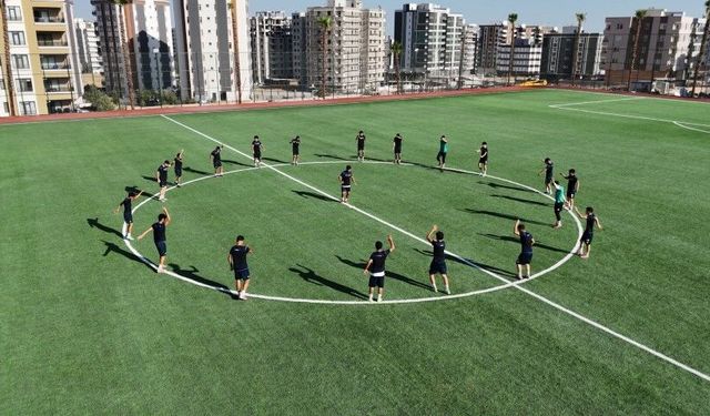 Şanlıurfa’da Dev Spor Tesisi Kapılarını Açtı! Gençler Sahaya Çıktı