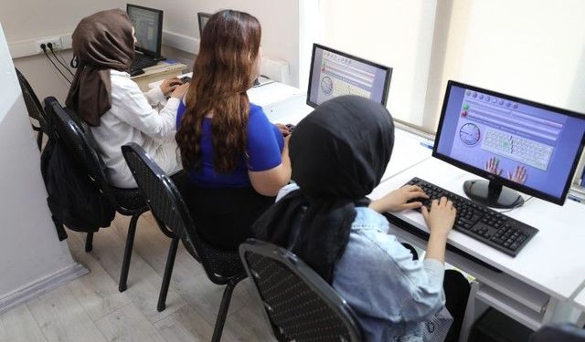 Şanlıurfa’da Gençlerin Yoğun İlgi Gösterdiği Kurs Başladı