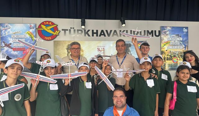 Şanlıurfa’da TEKNOFEST’te THK Standına Miniklerden Yoğun İlgi