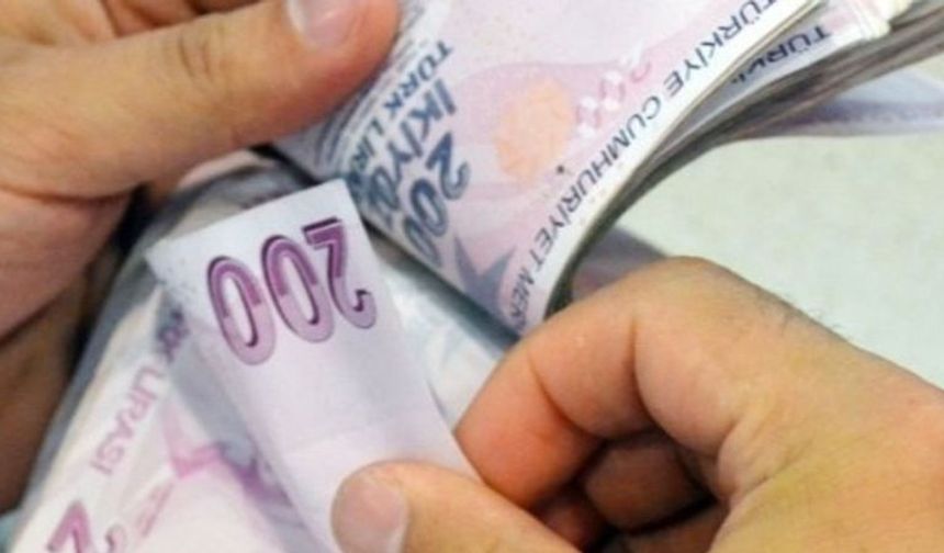 Vatandaşa çifte müjde: Bayram ikramiyeleri hesaplara ne zaman yatacak? Gün gün ödemeler takvimi belli oldu