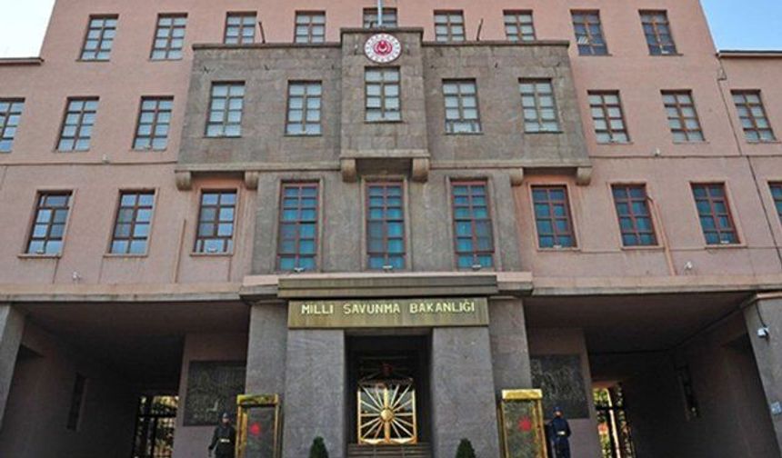 MSB'nin masasında terörle mücadele ve dış politika vardı