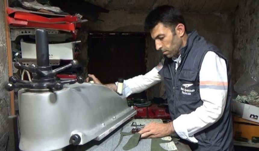 Şanlıurfa'da Gençler Yetişmiyor, Ayakkabı Atölyeler Bir Bir Kapanıyor