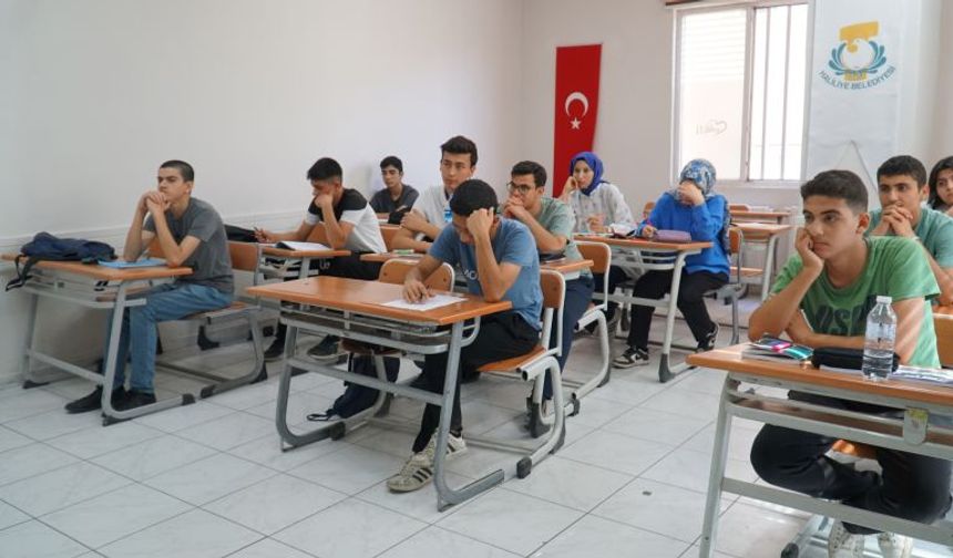 Şanlıurfa Haliliye Belediyesi’nden Üniversite Adaylarına Ücretsiz Yaz Kursu Desteği