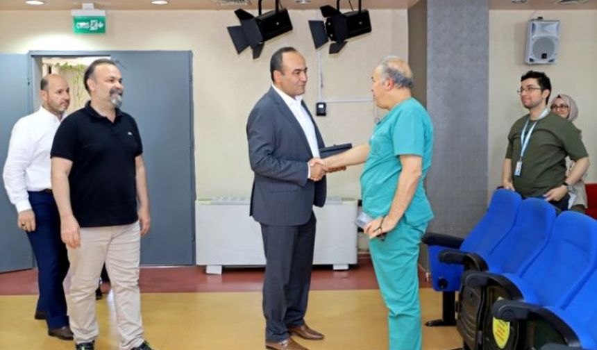 Şanlıurfa İl Sağlık Müdürü Berk, Hekimlerle Bir Araya Geldi: Hizmet Kalitesi İçin Ortak Akıl