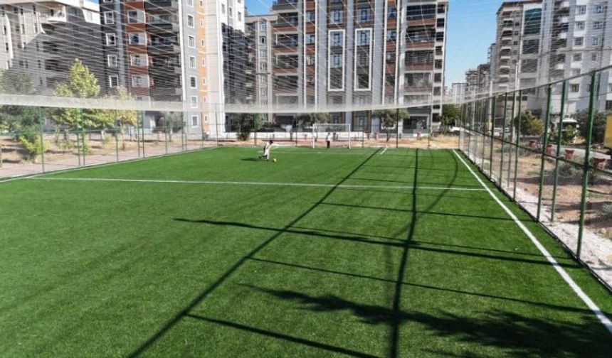 Şanlıurfa Karaköprü’de 5 Mahalleye Yeni Semt Sahası Geliyor