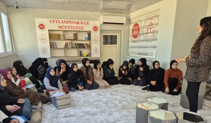 Ceylanpınar’da Hafızlık Kursiyerlerine “Etkili İletişim ve Öfke Kontrolü” Eğitimi Verildi