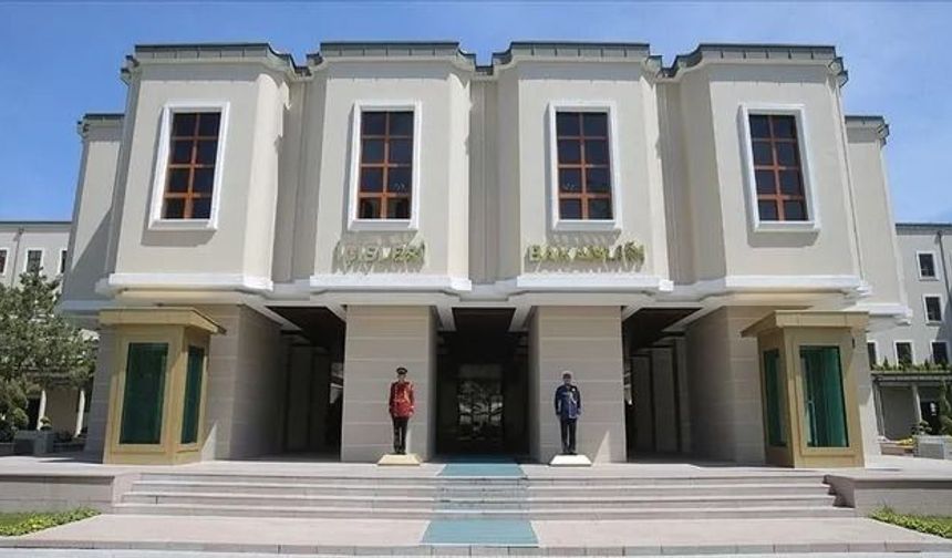 ‘Yeşil’ Adlı Telefonla Arama Yapan Şahıs Hükümlü Çıktı!