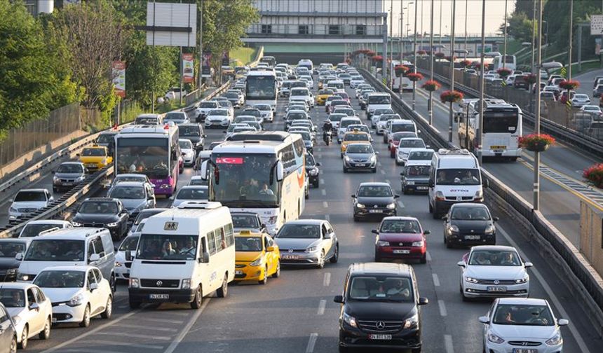Trafikte Toplam Taşıt Sayısı 32 Milyonu Aştı: Otomobil İlk Sırada